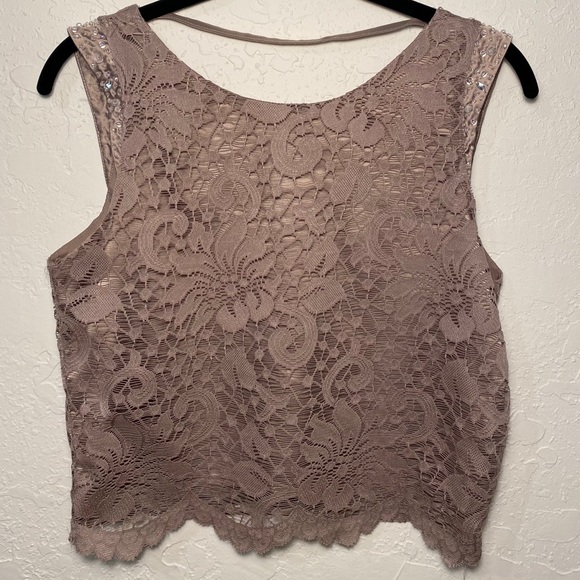 Lace lilac crop top - Picture 1 of 5